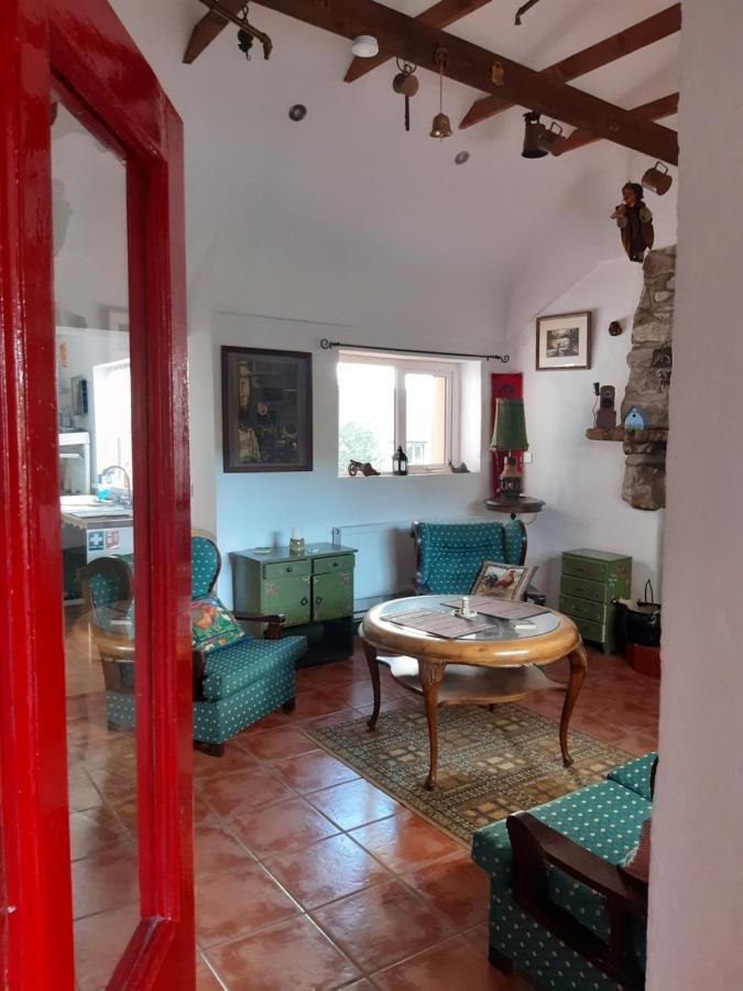 Back2Roots - Beautifully Restored Cottage, Doochary Esterno foto