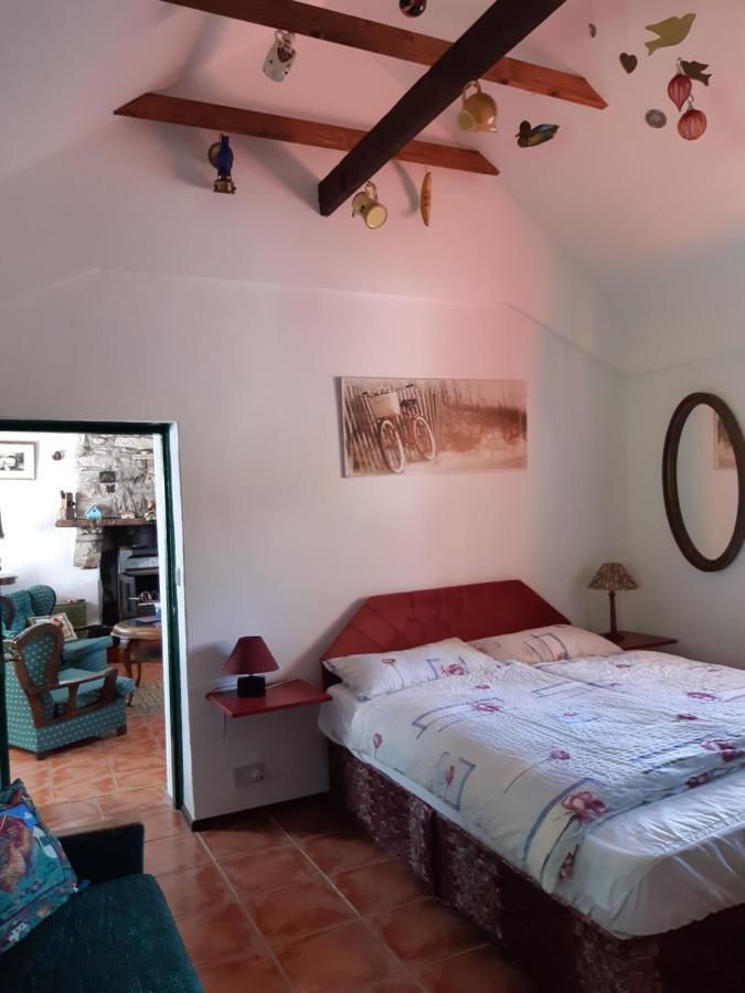 Back2Roots - Beautifully Restored Cottage, Doochary Esterno foto